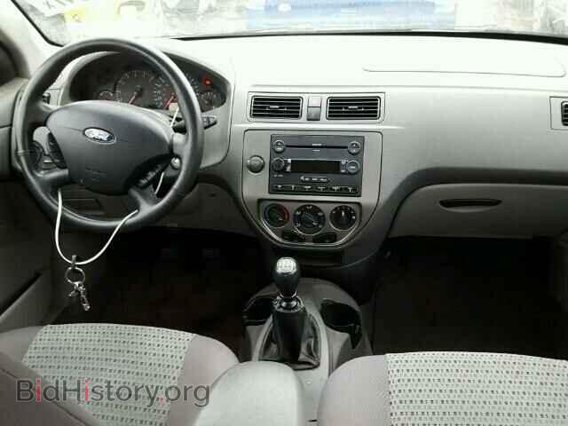 2005 FORD FOCUS - VIN: 1FAFP34N05W259353 - Фото 9