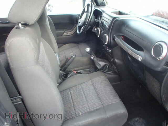 2011 JEEP WRANGLER - VIN: 1J4AA2D13BL555987 - Фото 5