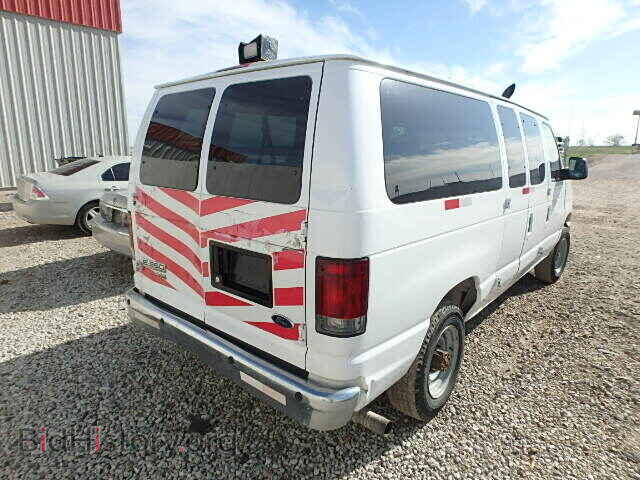 2008 FORD ECONOLINE - VIN: 1FBNE31L28DB42487 - Фото 4