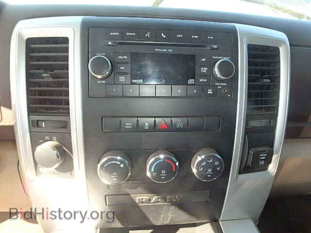 2010 DODGE RAM 1500 - VIN: 1D7RV1CT3AS235587 - Фото 9