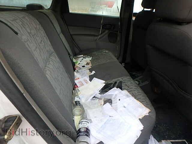 2005 FORD FOCUS - VIN: 1FAFP36N65W246992 - Фото 6
