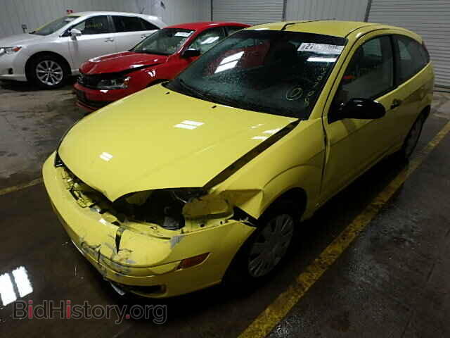 2005 FORD FOCUS - VIN: 3FAFP31N25R143126 - Photo 2
