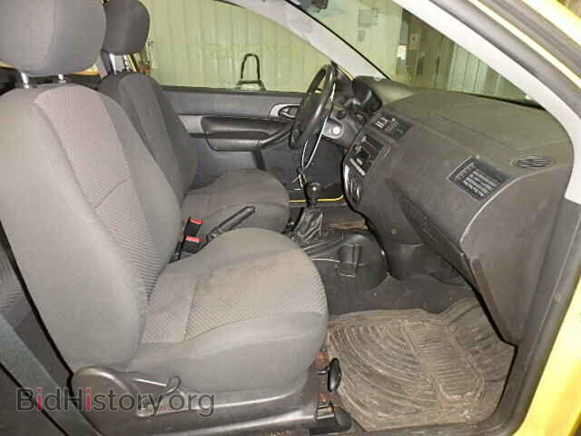 2005 FORD FOCUS - VIN: 3FAFP31N25R143126 - Photo 5