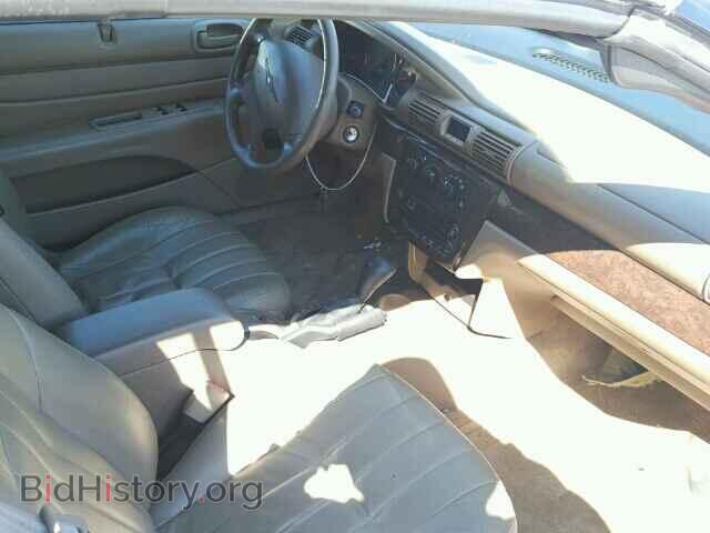 2004 CHRYSLER SEBRING - VIN: 1C3EL55R04N113977 - Фото 5