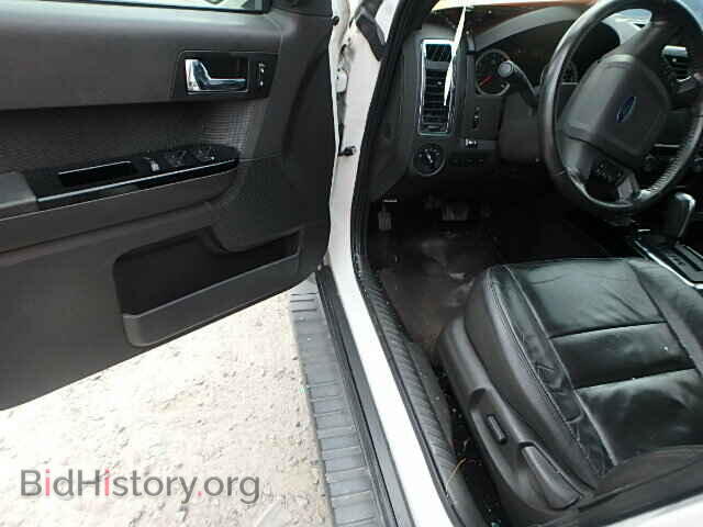 2011 FORD ESCAPE - VIN: 1FMCU0EG6BKA73982 - Фото 9