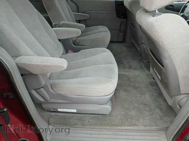 2007 HYUNDAI ENTOURAGE - VIN: KNDMC233976012620 - Фото 6