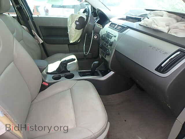 2009 FORD FOCUS - VIN: 1FAHP37N29W151049 - Photo 5