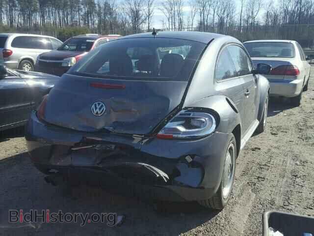 2012 VOLKSWAGEN BEETLE - VIN: 3VWJP7AT0CM639950 - Фото 4