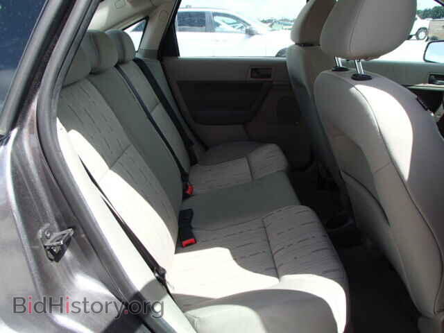 2011 FORD FOCUS - VIN: 1FAHP3FN0BW105307 - Фото 6