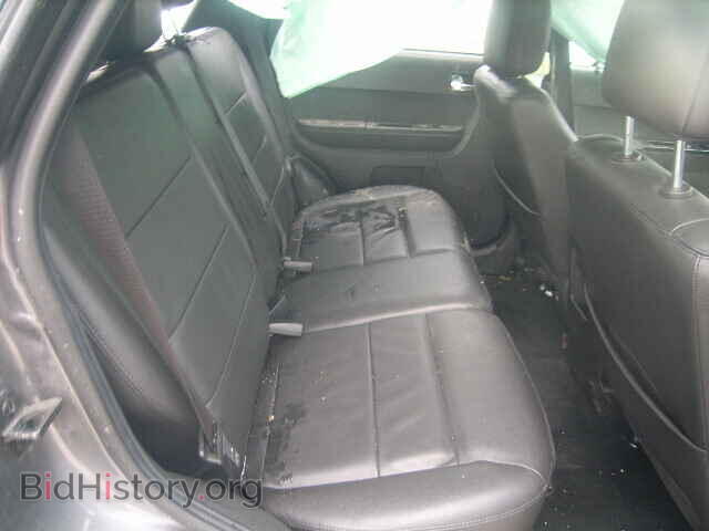 2011 FORD ESCAPE - VIN: 1FMCU0E77BKA97630 - Photo 6
