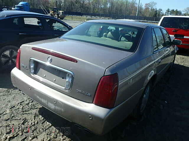2003 CADILLAC DEVILLE - VIN: 1G6KD54Y83U290692 - Photo 4