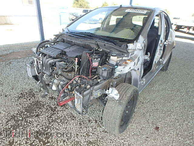 2011 MAZDA 2 - VIN: JM1DE1HY0B0125635 - Photo 2