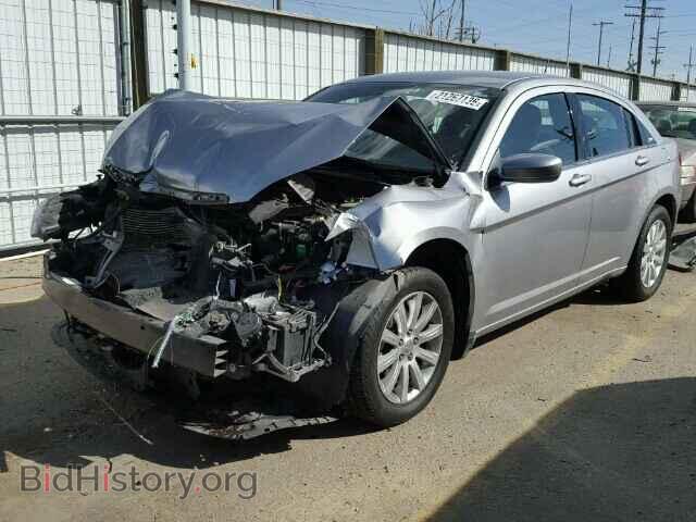 2013 CHRYSLER 200 - VIN: 1C3CCBBB7DN764570 - Фото 2