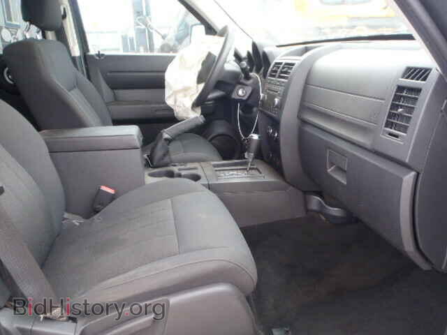 2011 DODGE NITRO - VIN: 1D4PT2GK0BW516046 - Photo 5