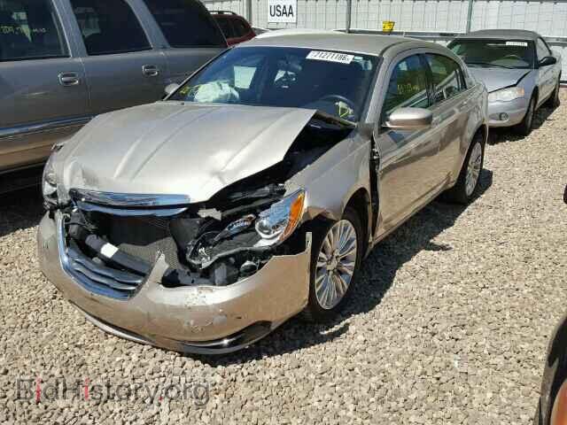 2013 CHRYSLER 200 - VIN: 1C3CCBBB4DN694722 - Фото 2
