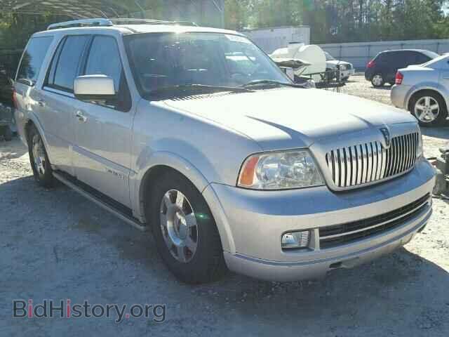 Photo 5LMFU27556LJ29024 - LINCOLN NAVIGATOR 2006