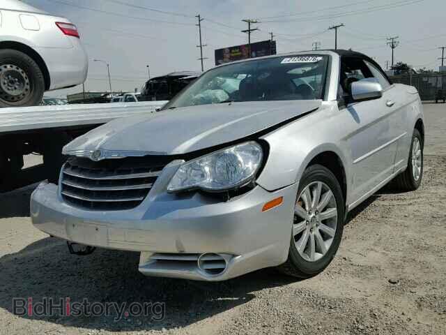 2010 CHRYSLER SEBRING - VIN: 1C3BC5EDXAN176295 - Фото 2