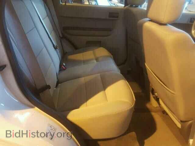 2011 FORD ESCAPE - VIN: 1FMCU9DG4BKC11086 - Photo 6