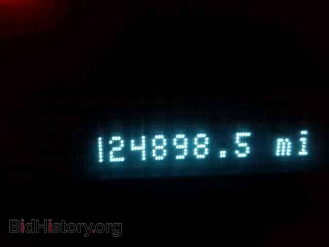 2011 FORD ESCAPE - VIN: 1FMCU9DG4BKC11086 - Photo 8