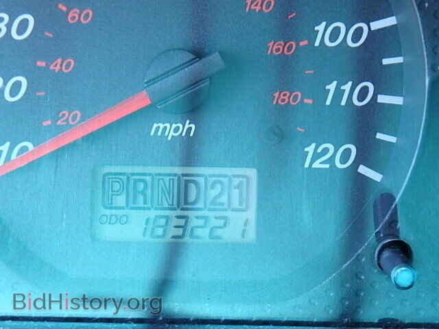 2002 MAZDA TRIBUTE - VIN: 4F2CU091X2KM04864 - Фото 8