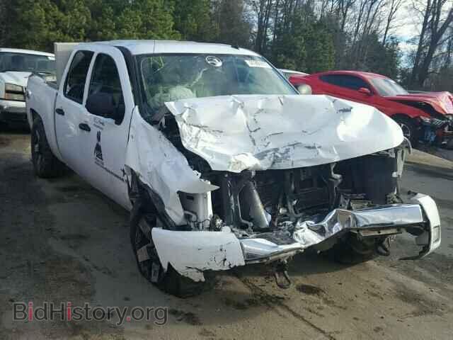 2007 Chevrolet SILVERADO (VIN 2GCEK13M371551977) — фото 1 из 10, Copart, повреждение: передняя часть