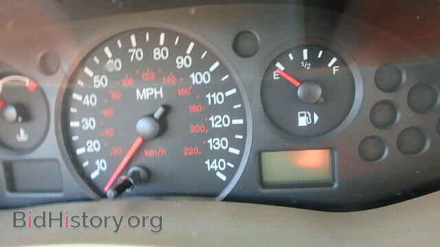 2005 FORD FOCUS - VIN: 1FAFP34NX5W158028 - Photo 8