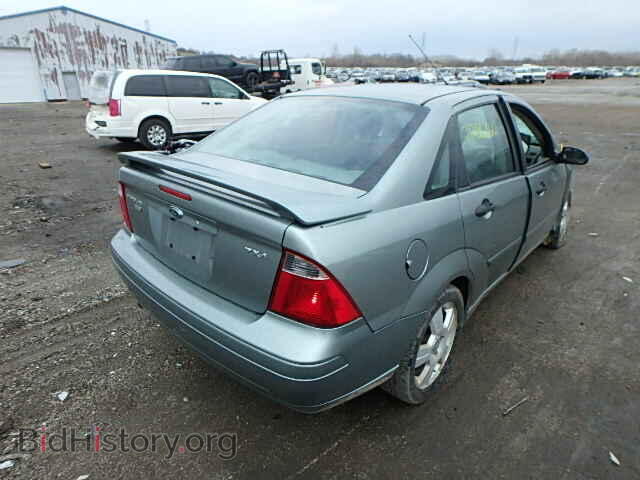 2005 FORD FOCUS - VIN: 1FAFP34N75W167379 - Фото 4