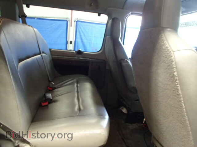 2011 FORD ECONOLINE - VIN: 1FBNE3BL9BDA12017 - Photo 6