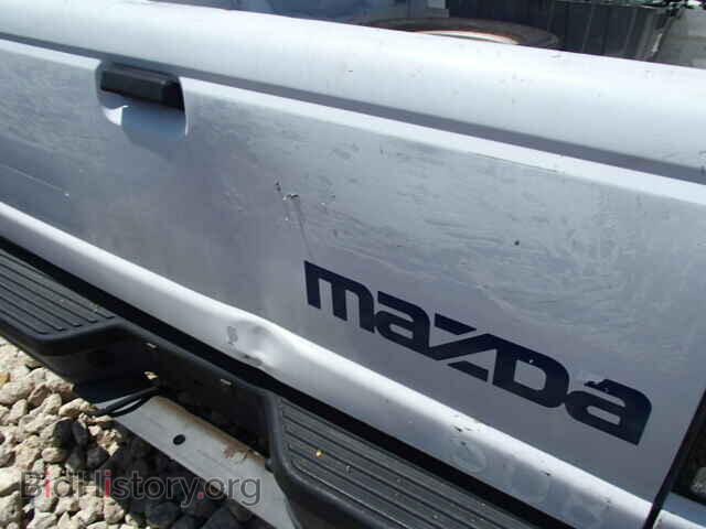 1999 MAZDA B2500 - VIN: 4F4YR12C8XTM26038 - Фото 9