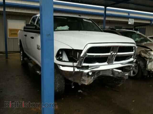 Photo 3C6UR5CLXGG142010 - RAM TRUCK 2016