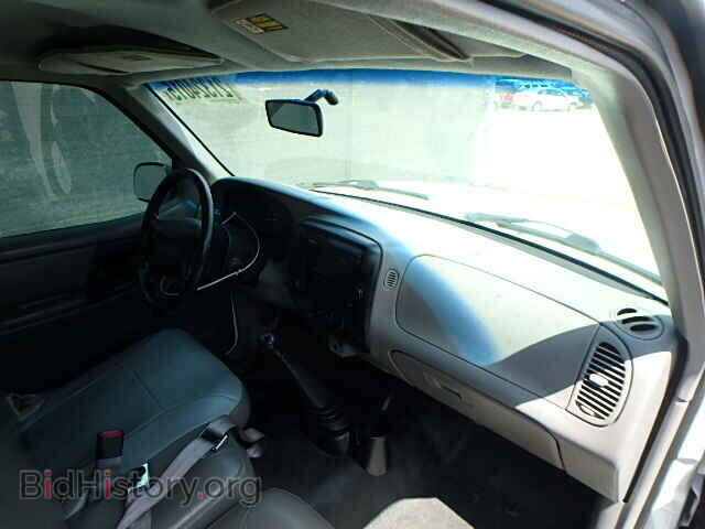 2000 MAZDA B2500 - VIN: 4F4YR12C3YTM04014 - Фото 5