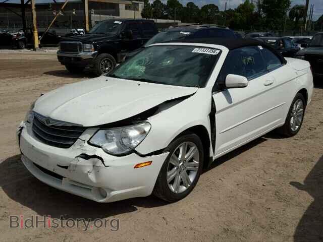 2010 CHRYSLER SEBRING - VIN: 1C3BC5ED6AN165911 - Фото 2