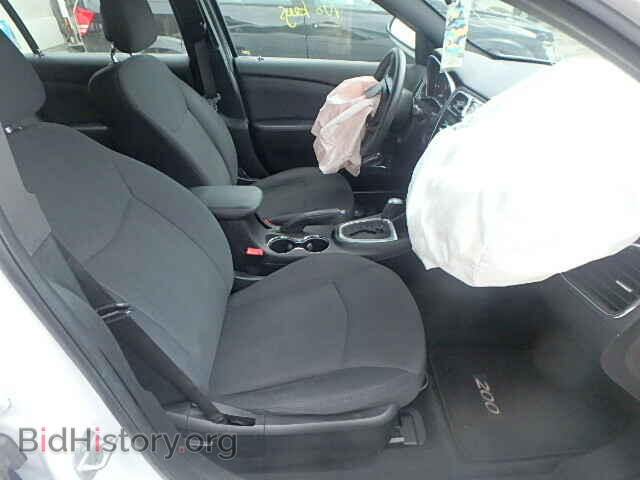 2012 CHRYSLER 200 - VIN: 1C3CCBAB9CN273353 - Photo 5