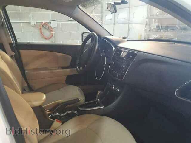 2012 CHRYSLER 200 - VIN: 1C3CCBAB2CN190721 - Фото 5