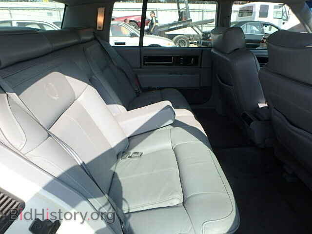 1991 CADILLAC DEVILLE - VIN: 1G6CD53B6M4339939 - Photo 6