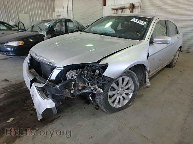2011 CHRYSLER 200 - VIN: 1C3BC1FB4BN521716 - Фото 2