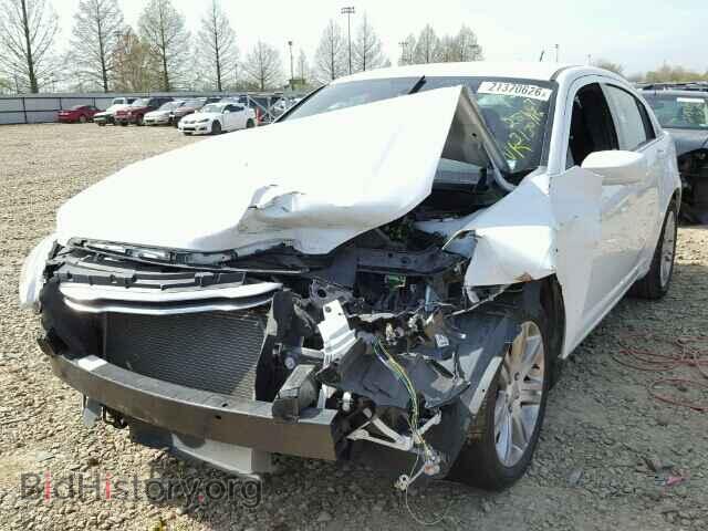 2013 CHRYSLER 200 - VIN: 1C3CCBAB0DN763830 - Photo 2