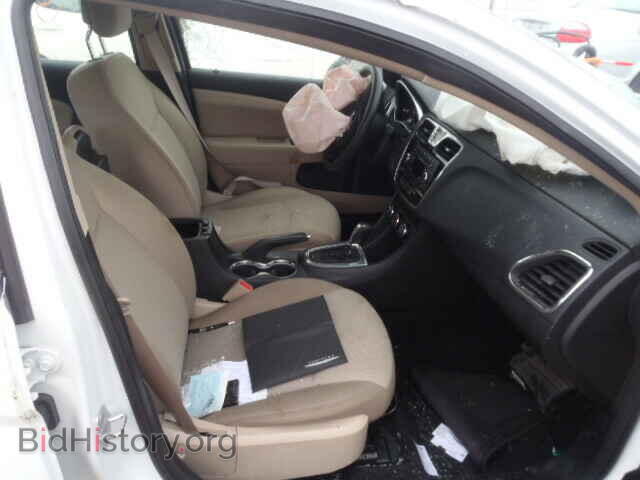 2013 CHRYSLER 200 - VIN: 1C3CCBAG8DN604209 - Фото 5