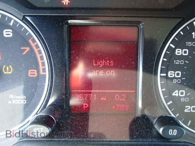 2011 AUDI Q5 - VIN: WA1CFAFP5BA088976 - Фото 8
