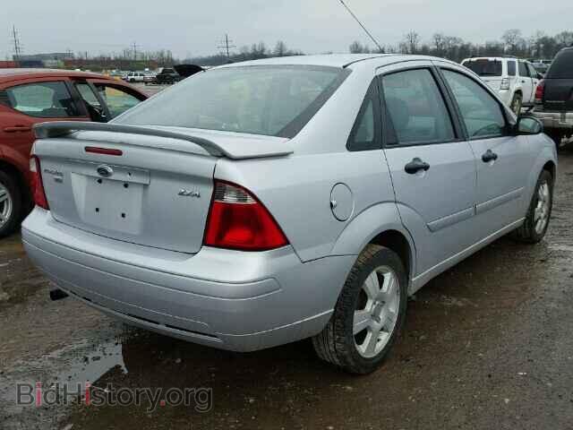 2006 FORD FOCUS - VIN: 1FAFP34N16W124903 - Photo 4