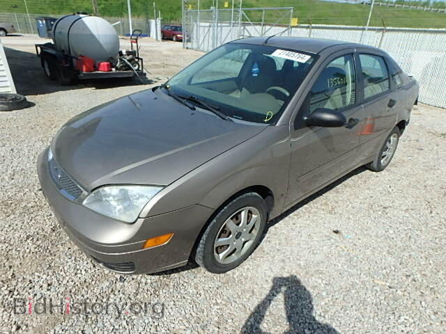 2005 FORD FOCUS - VIN: 1FAFP34N55W243293 - Фото 2