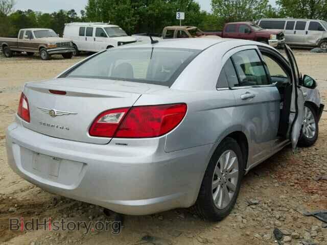 2010 CHRYSLER SEBRING - VIN: 1C3CC5FBXAN213802 - Фото 4