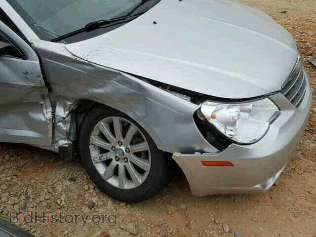 2010 CHRYSLER SEBRING - VIN: 1C3CC5FBXAN213802 - Фото 9