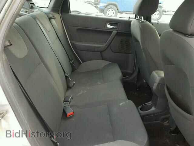 2008 FORD FOCUS - VIN: 1FAHP35N78W251746 - Photo 6