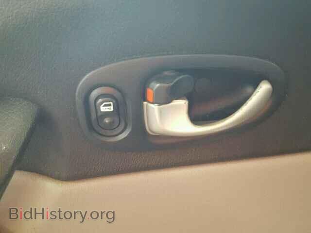 2004 SATURN VUE - VIN: 5GZCZ63444S862618 - Фото 9