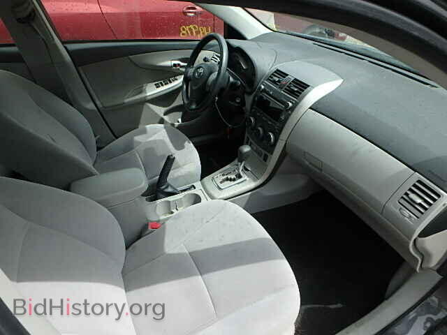 2011 TOYOTA COROLLA - VIN: JTDBU4EE5B9137331 - Фото 5