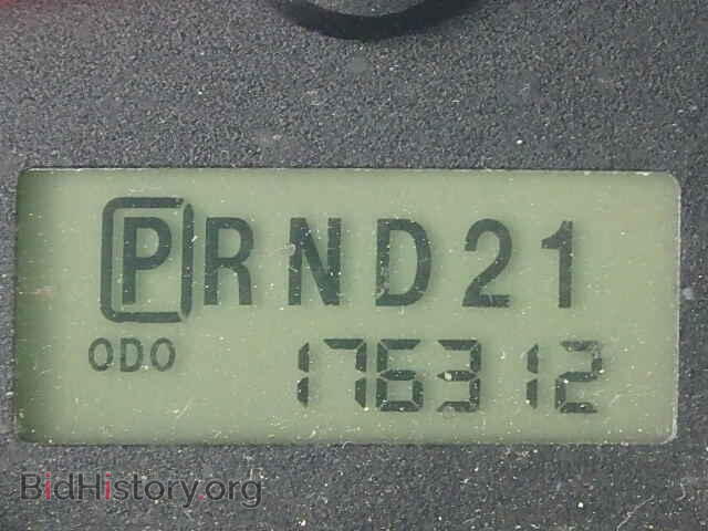 2006 MAZDA TRIBUTE - VIN: 4F2CZ06106KM04304 - Фото 8