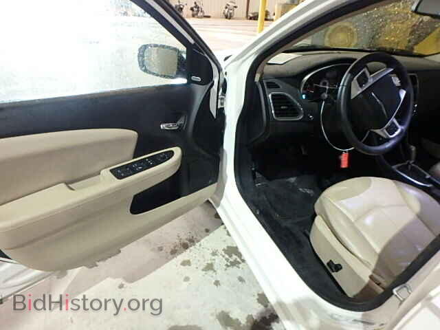 2011 CHRYSLER 200 - VIN: 1C3BC2FG4BN505582 - Фото 9