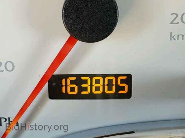2004 SATURN VUE - VIN: 5GZCZ33D44S818584 - Фото 8