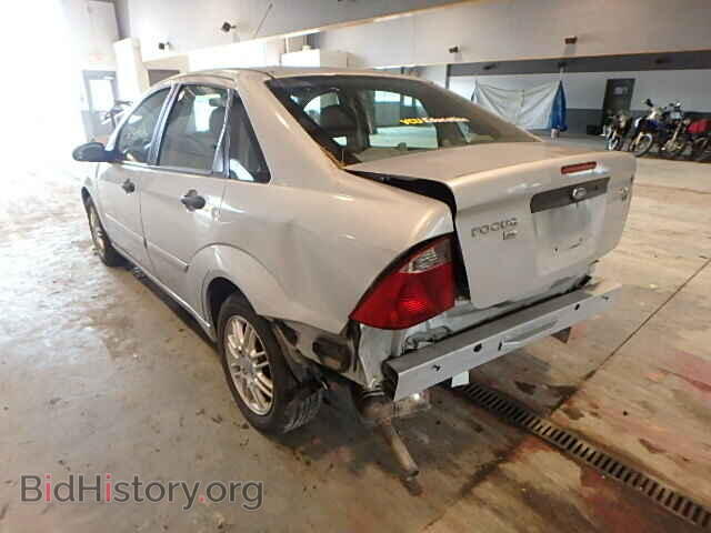 2005 FORD FOCUS - VIN: 1FAFP34N15W223459 - Фото 3